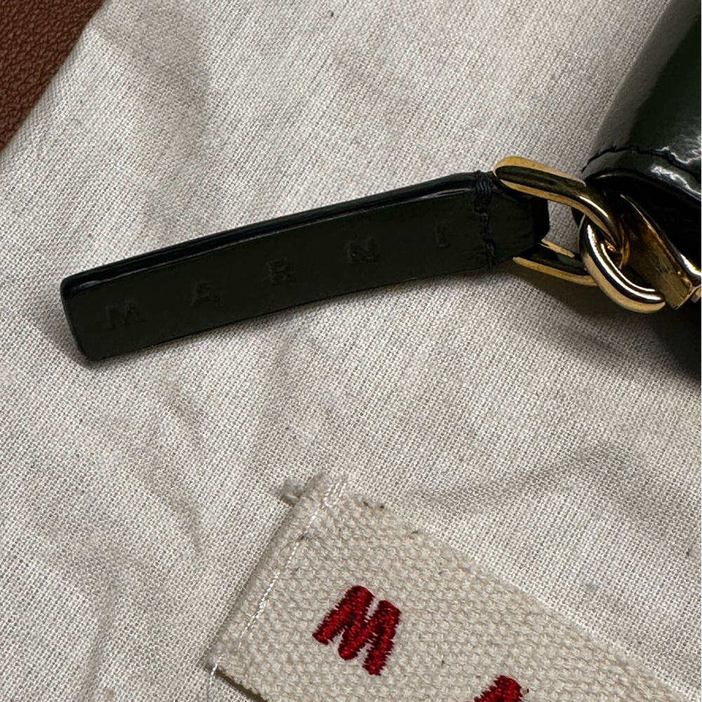 Marni Olive Leather Zip Wallet - Picture 4 of 5